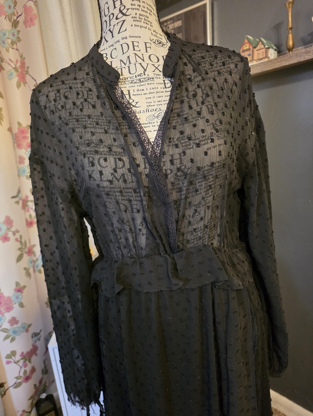 Zara Black Textured Dot Maxi Dress - Picture 2 of 13